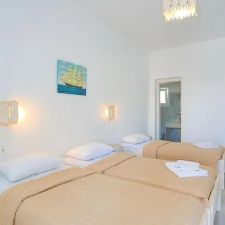 Maganos Decaexi * Paradise Beach (Mykonos)